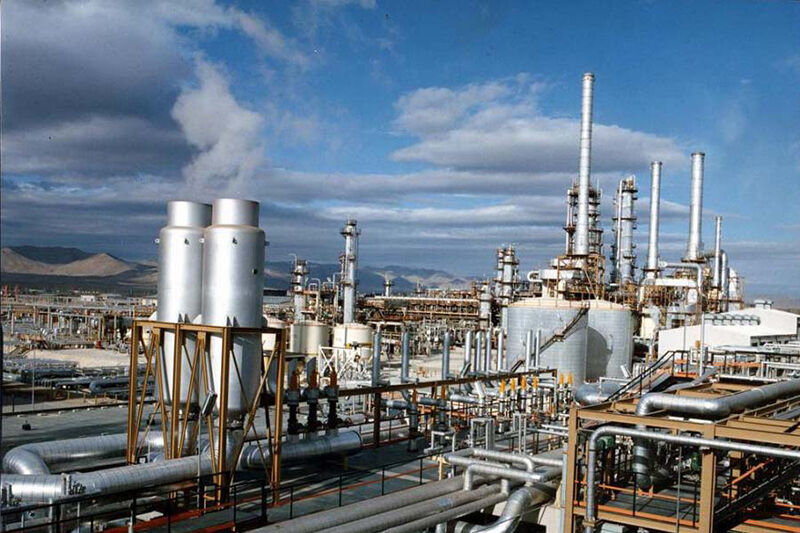 کاهش ۴۱ درصدی تولید نفت کوره در پالایشگاه آبادان