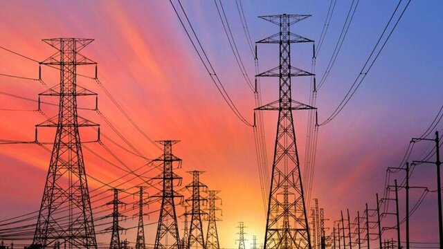 نیاز مصرف برق استان مرکزی در تابستان امسال به ۱۳۵۰ مگاوات خواهد رسید